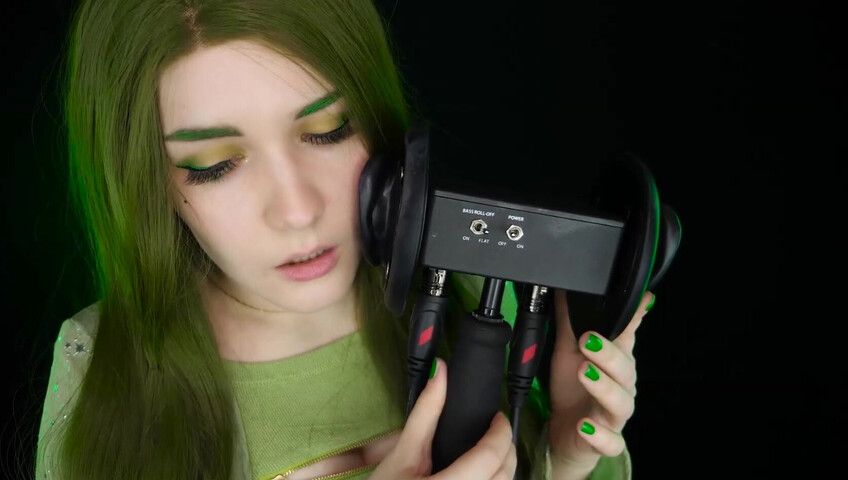 ASMR Kitty Klaw New - Licking & Mouth sounds