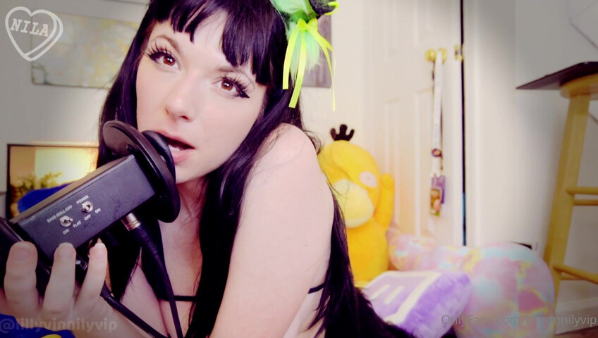 ASMR LillyVinnily - Hot Ear Liking