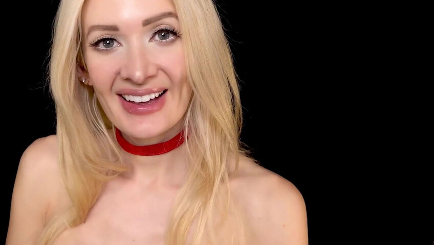 ASMR Maddy - Girlfriend Talks Dirty & Pampers You - 1 January 2021