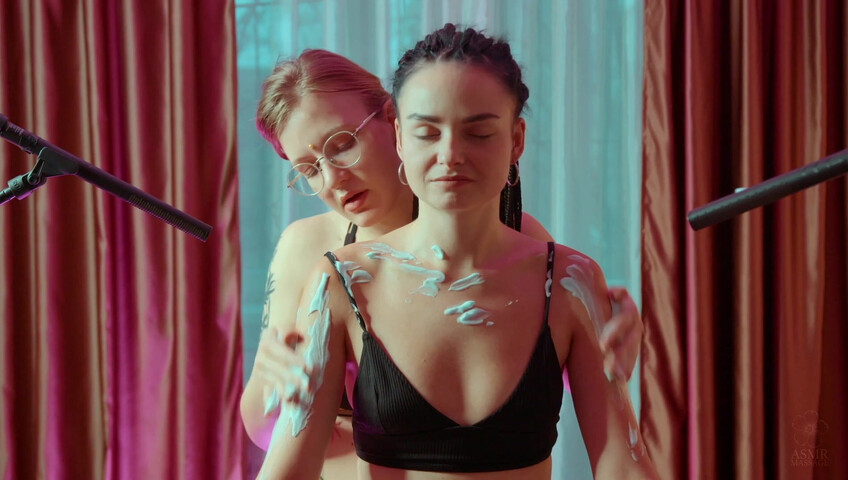 ASMR Massage - 27 October 2024 - Shoulders Massage by Yolana to Amazonica