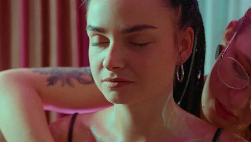 ASMR Massage - 27 October 2024 - Shoulders Massage by Yolana to Amazonica