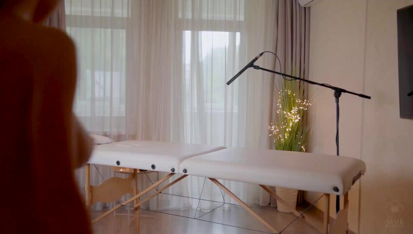 ASMR Massage - Blades Massage