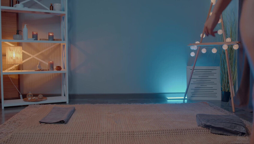 ASMR Massage - Relaxing Front Massage by Yolana to Jess