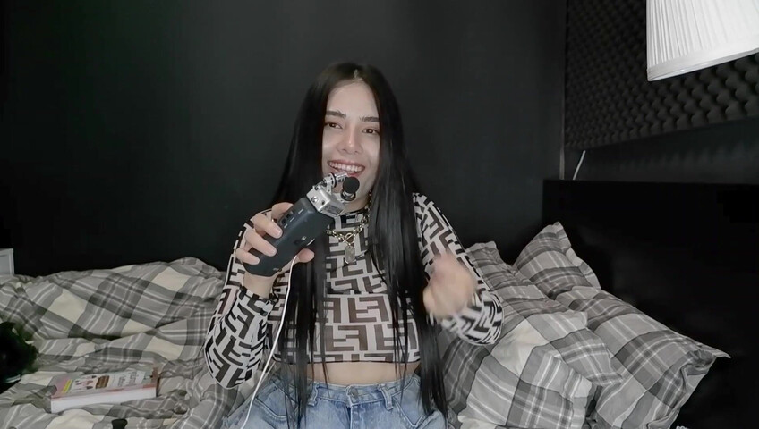 ASMR Wan - Scrathing and mouth sounds