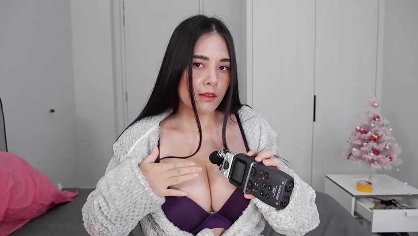 ASMR Wan - Scrathing, tapping on my body at last - Cucumber licking