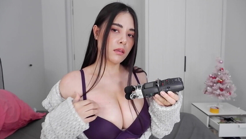 ASMR Wan - Scrathing, tapping on my body at last - Cucumber licking