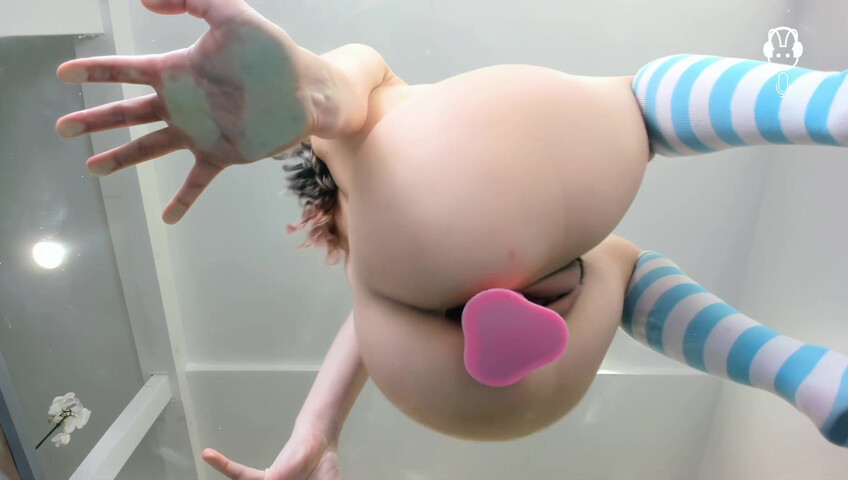 ASMR_Bunny Fucks Dildo on Glass