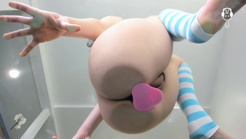 ASMR_Bunny Fucks Dildo on Glass