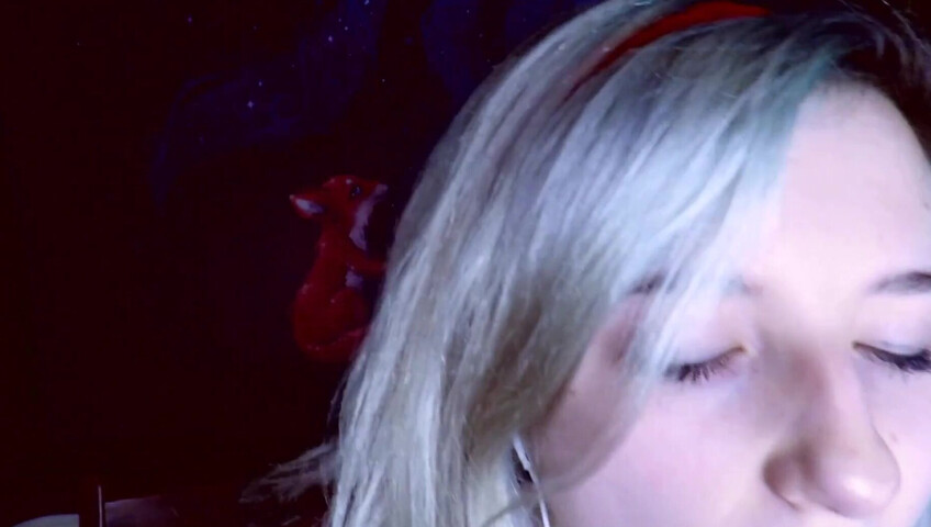 Aftyn Rose ASMR - Lollipop Licking and Sucking