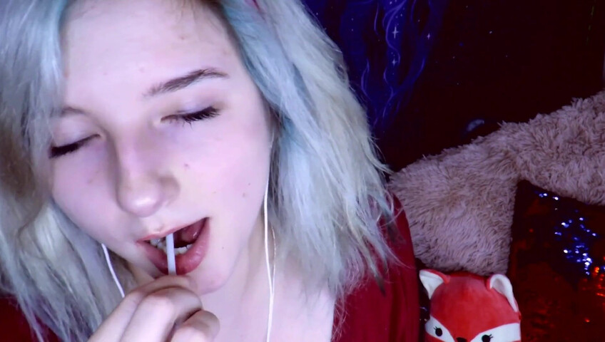 Aftyn Rose ASMR - Lollipop Licking and Sucking