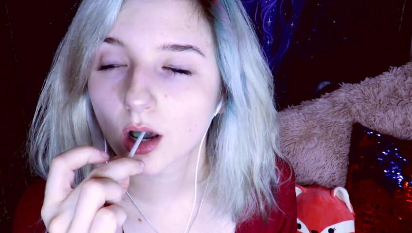Aftyn Rose ASMR - Lollipop Licking and Sucking
