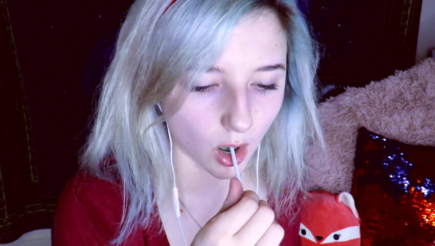 Aftyn Rose ASMR - Lollipop Licking and Sucking