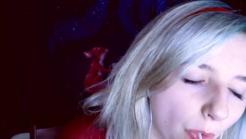 Aftyn Rose ASMR - Lollipop Licking and Sucking