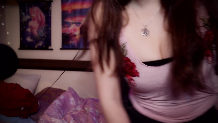 Aftyn Rose Boobs - Valentyne