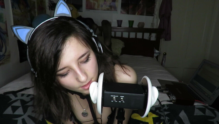 AftynRose ASMR - Affectionate Kitty Craves Attention