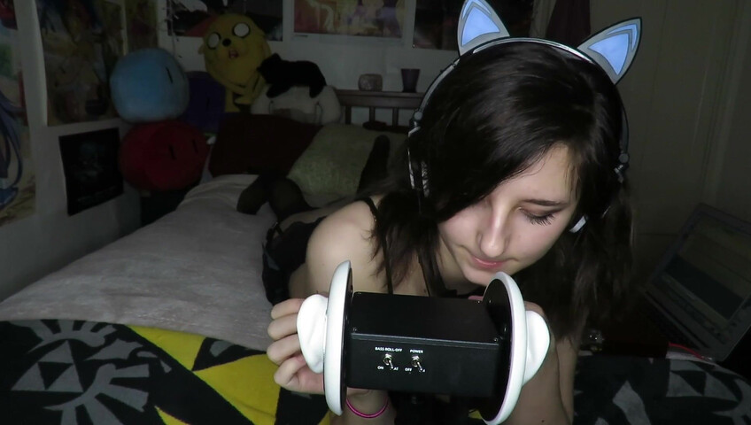 AftynRose ASMR - Affectionate Kitty Craves Attention