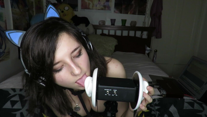 AftynRose ASMR - Affectionate Kitty Craves Attention