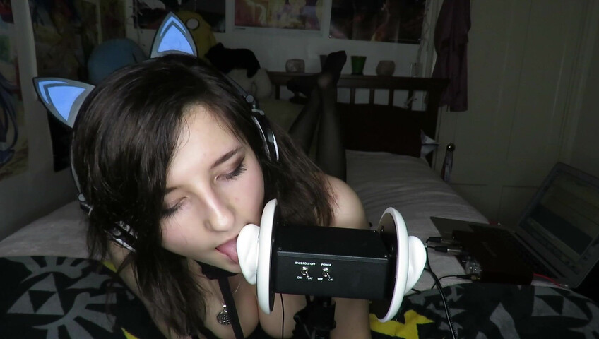 AftynRose ASMR - Affectionate Kitty Craves Attention