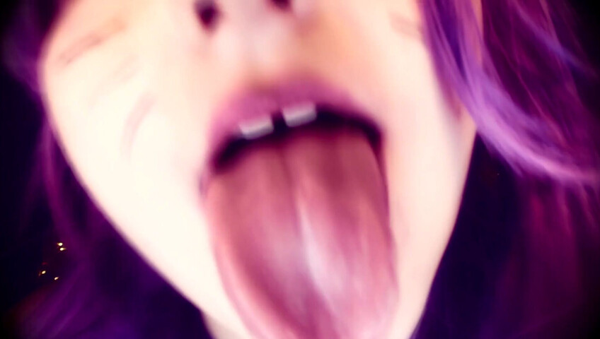 AftynRose ASMR - Blair is bored