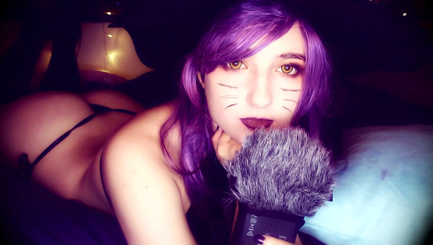 AftynRose ASMR - Blair is bored