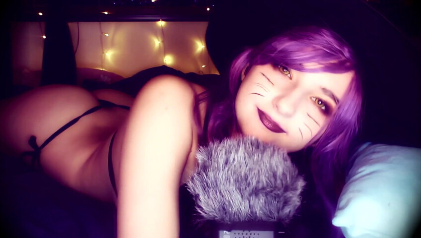 AftynRose ASMR - Blair is bored