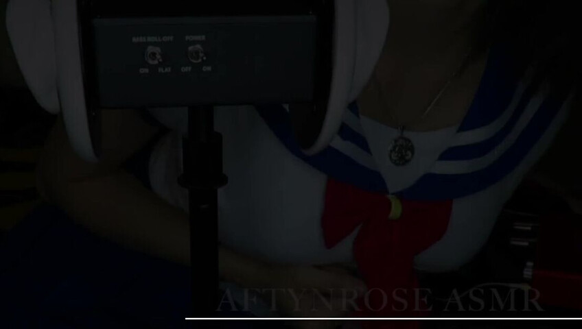 AftynRose ASMR - Licking Ears