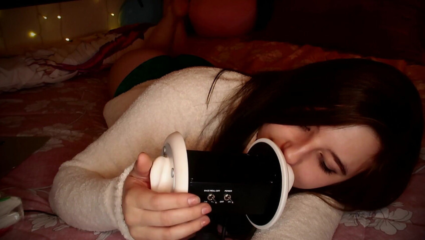 AftynRose ASMR - Snuggly ear licking