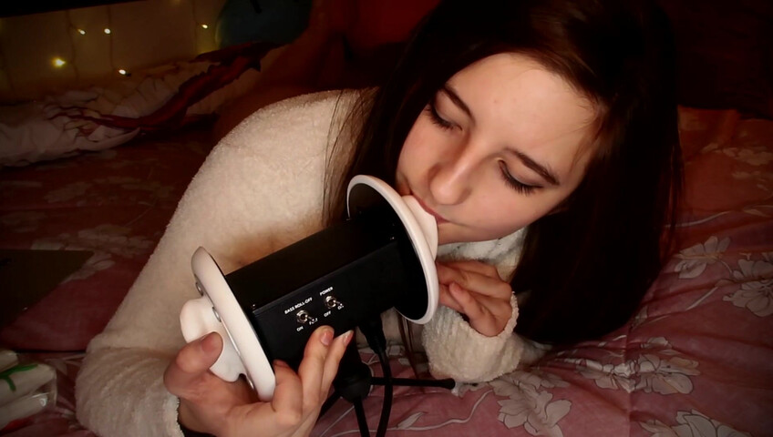 AftynRose ASMR - Snuggly ear licking