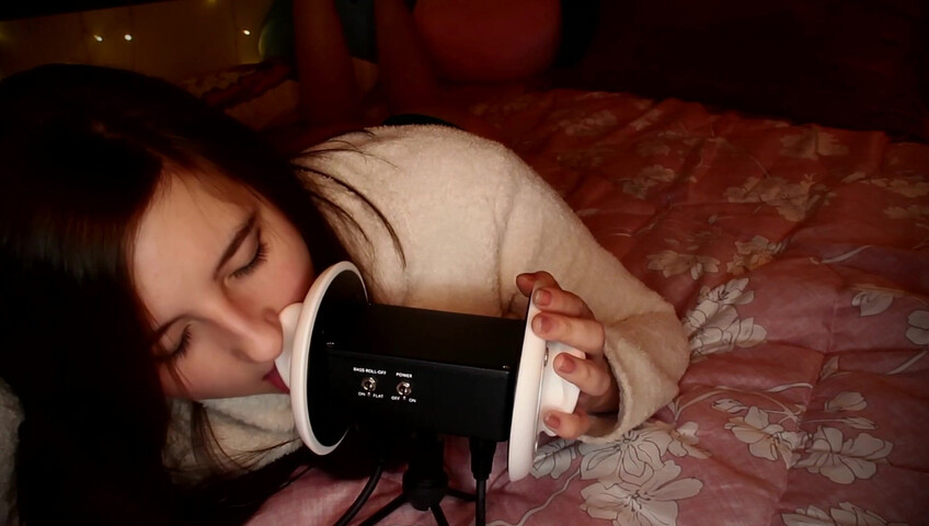 AftynRose ASMR - Snuggly ear licking