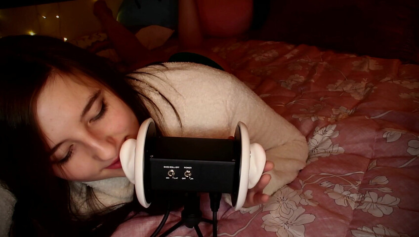 AftynRose ASMR - Snuggly ear licking