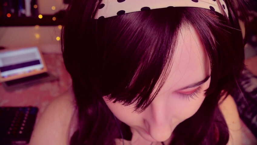 AftynRose ASMR - Sweet and messy Maid