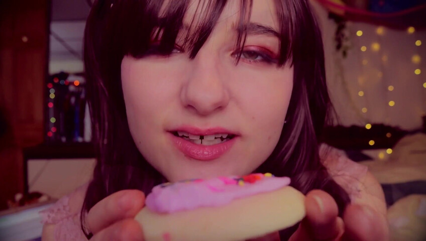 AftynRose ASMR - Sweet and messy Maid