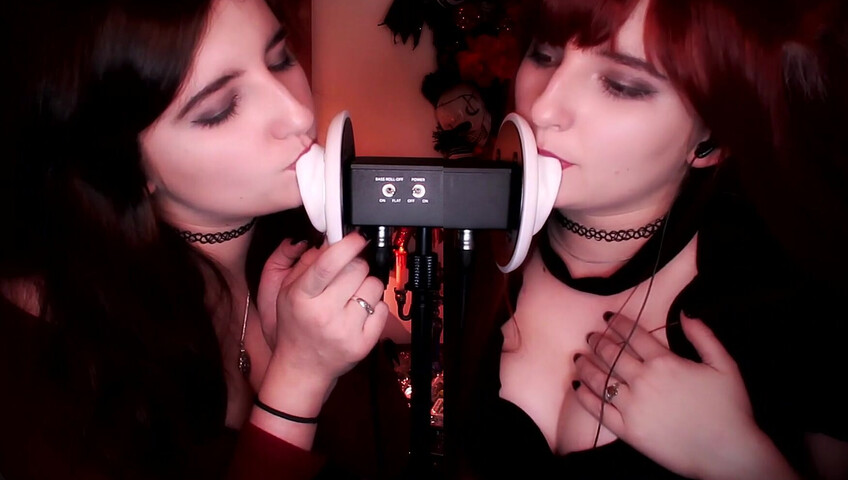 AftynRose ASMR - vampire & werewolf twin ear licking