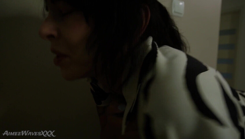 AimeeWavesXXX - Step Mommy & Step Son Waiting