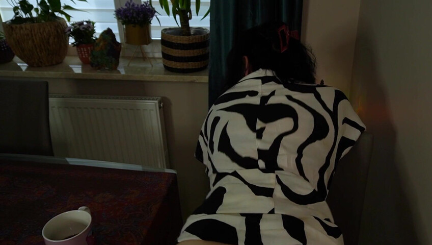 AimeeWavesXXX - Step Mommy & Step Son Waiting