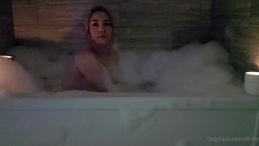 Alinity Nude - Bath Onlyfans Video