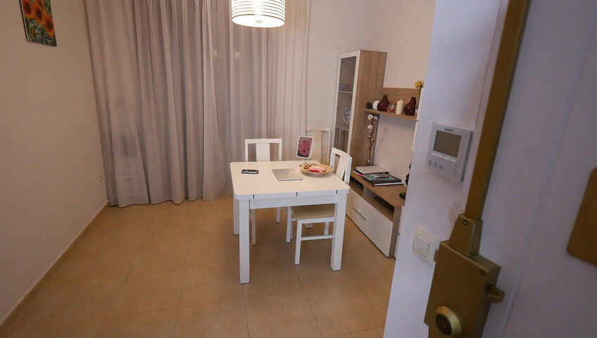 Amanda Toy - Delivery Guy Destroys Slut House Wife