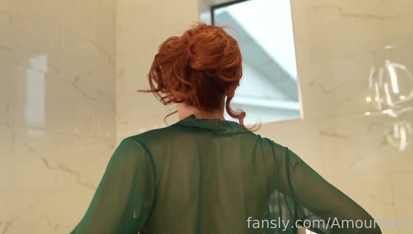 Amouranth - 18 October 2021 - Vibrator Play in Bathtub