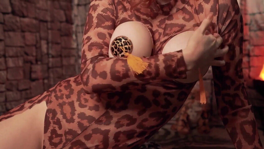 Amouranth - 26 July 2021 - WAP Dancing Patreon Video