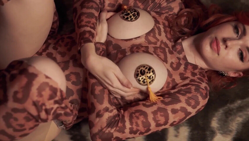 Amouranth - 26 July 2021 - WAP Dancing Patreon Video