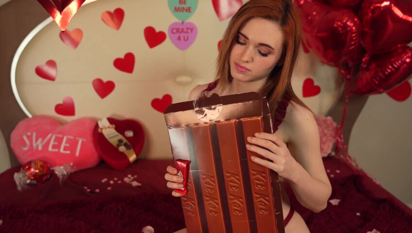 Amouranth Nude Patreon 2020 - VALENTINES DIAMOND MAIN Video