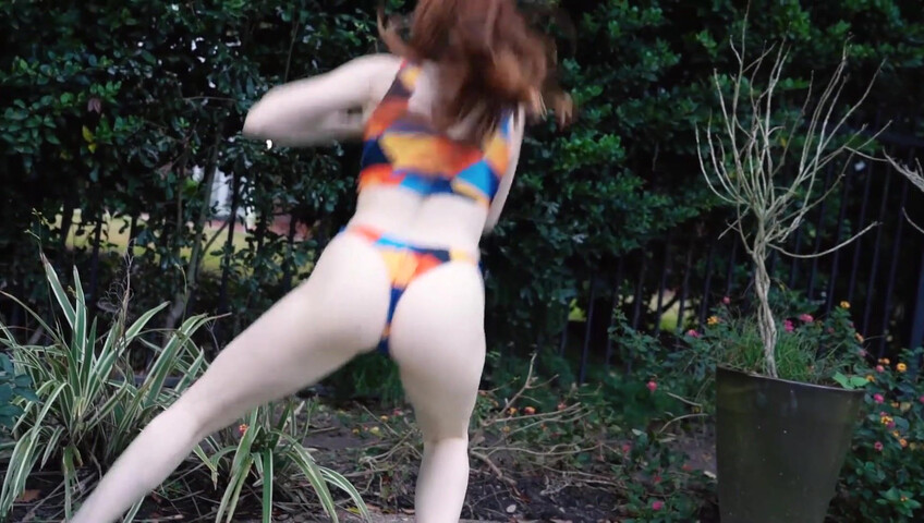 Amouranth Nude Patreon 2020 - Workout Triangles Video