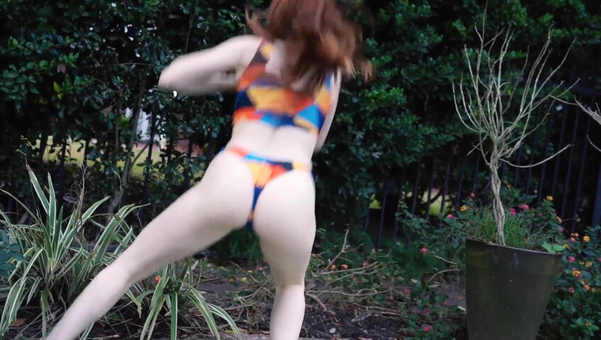 Amouranth Nude Patreon 2020 - Workout Triangles Video