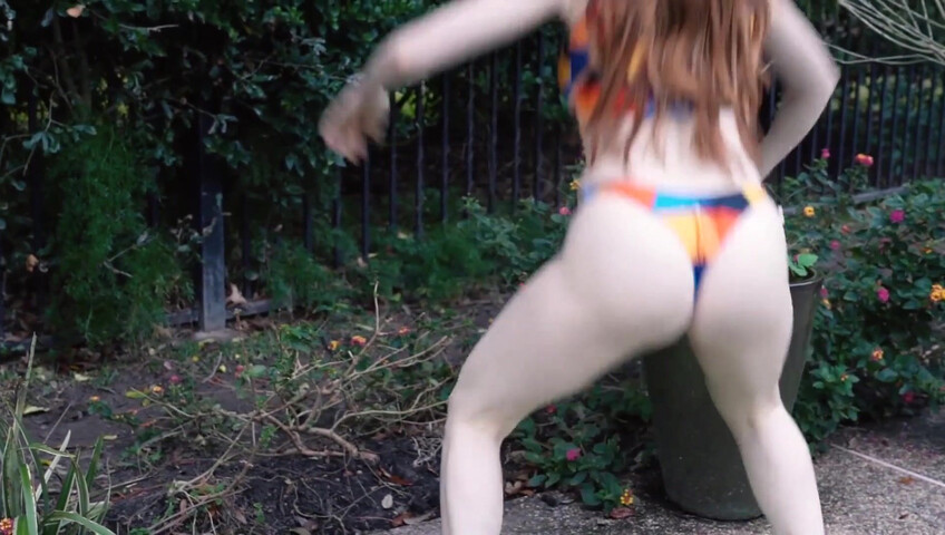 Amouranth Nude Patreon 2020 - Workout Triangles Video