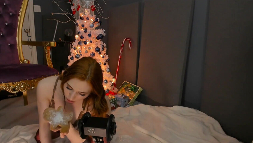 Amouranth Nude Patreon 2020 - XMAS ASMR Video