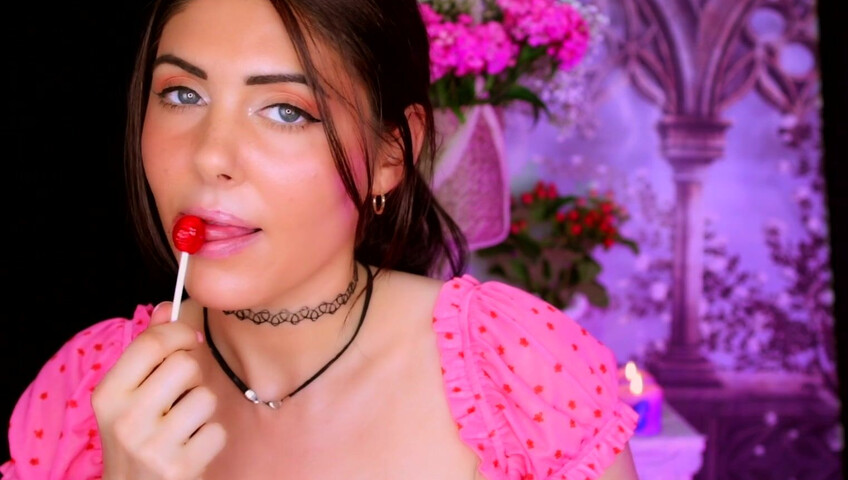 Angelique ASMR - Can I play with your Snake please