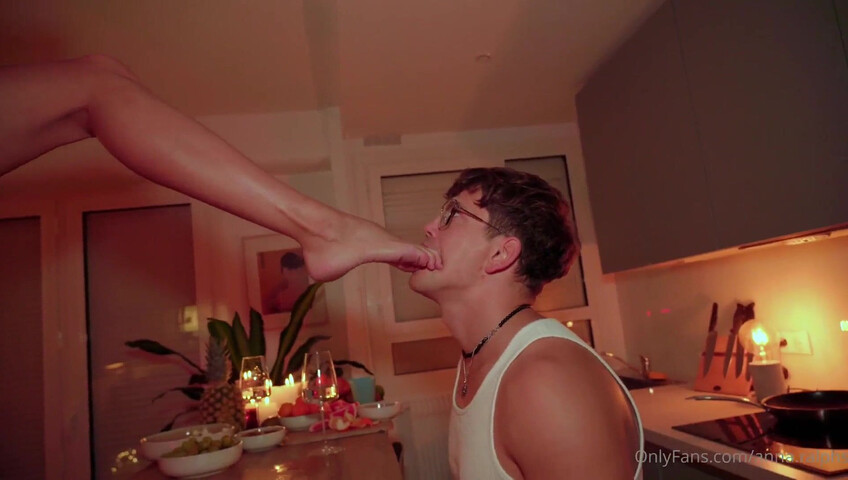 Anna Ralphs Dinner Sex Tape