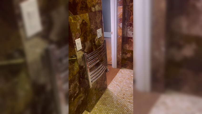 Anne ASMR - ASMR Shower Routine