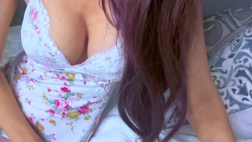 Anne ASMR - Girlfriend Roleplay