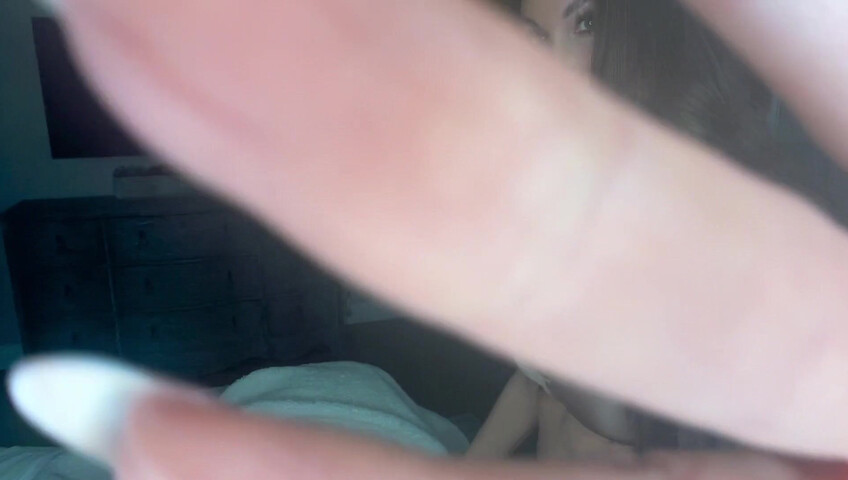 Anne ASMR - Legging scratching and Storytime